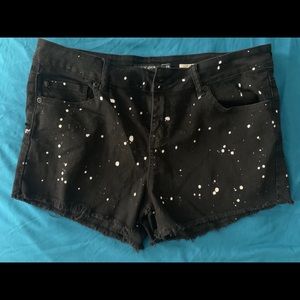 Blackheart Low Rise Shorts